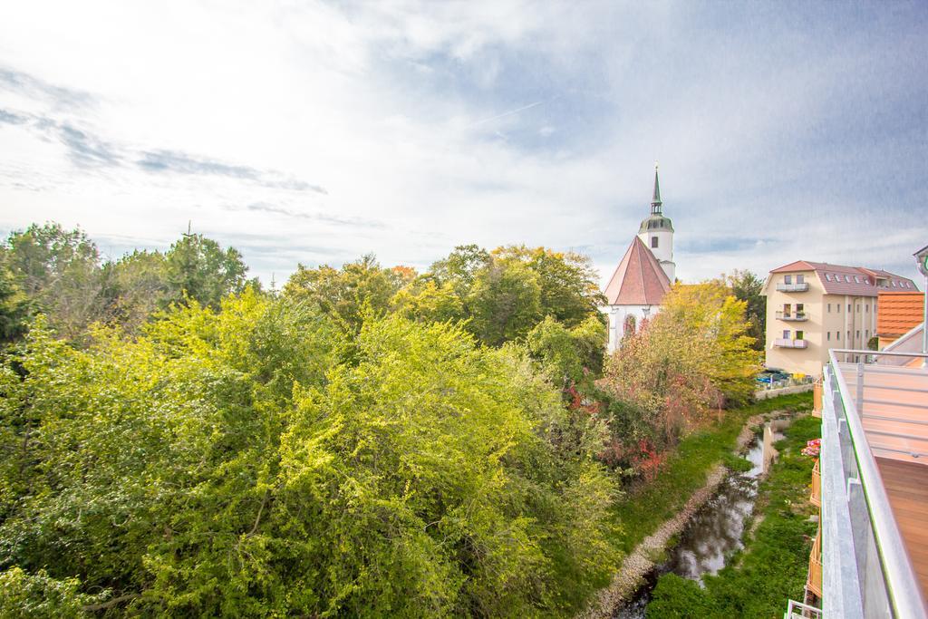 Aparthotel "Am Fliess" Hoyerswerda Esterno foto
