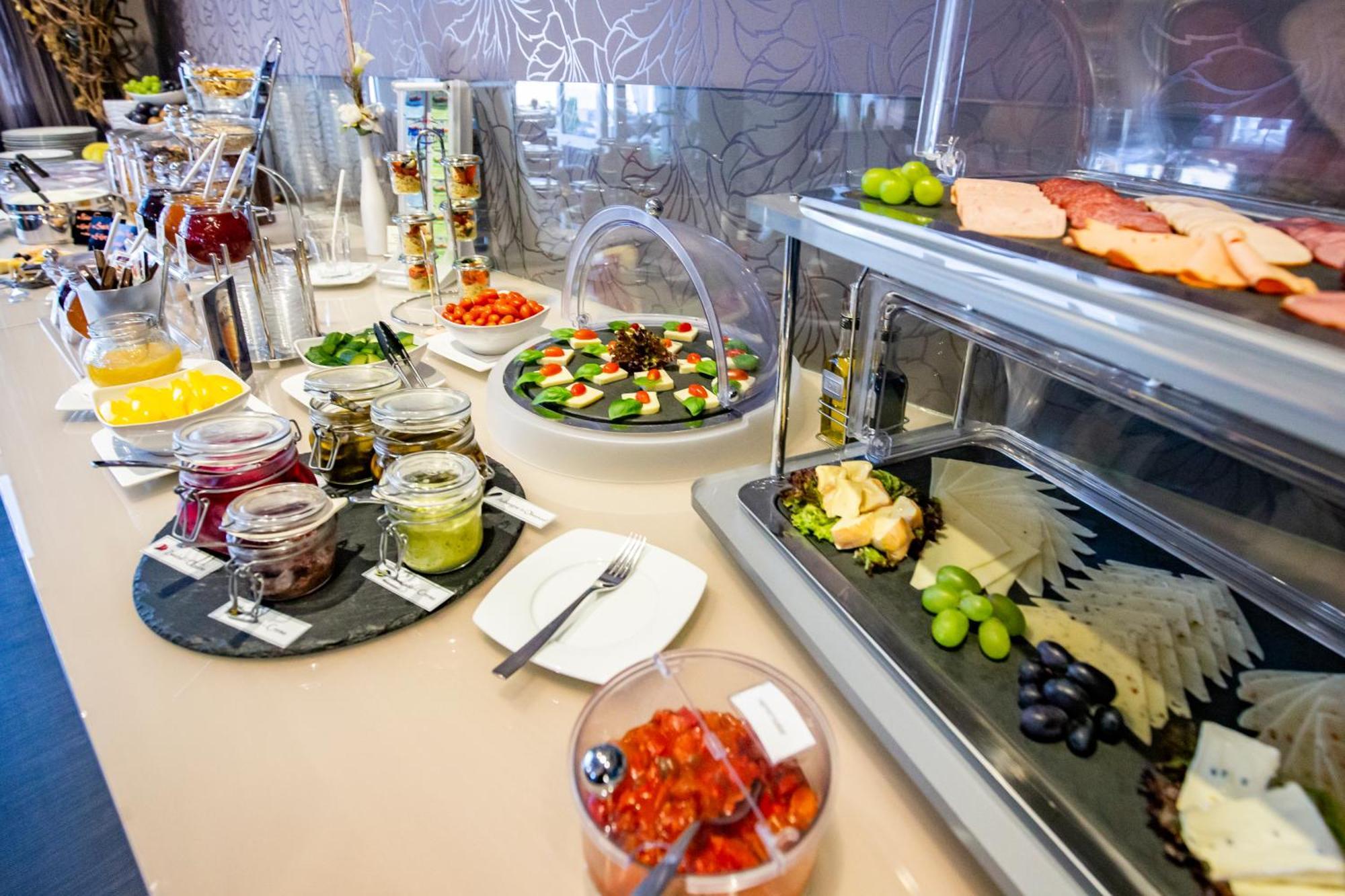 Aparthotel "Am Fliess" Hoyerswerda Esterno foto